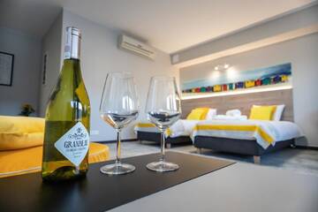 Фото номера Трехместный номер Делюкс Апарт-отели Apartamenty ELITMAT г. Миньск-Мазовецки 6