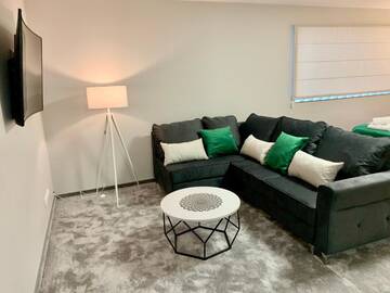 Фото номера Улучшенный четырехместный номер Апарт-отели Apartamenty ELITMAT г. Миньск-Мазовецки 3